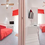 Caravelle Hotel