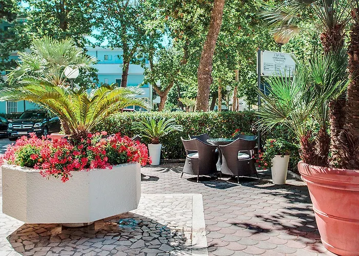 Caravelle فندق تْشيزيناتيكو